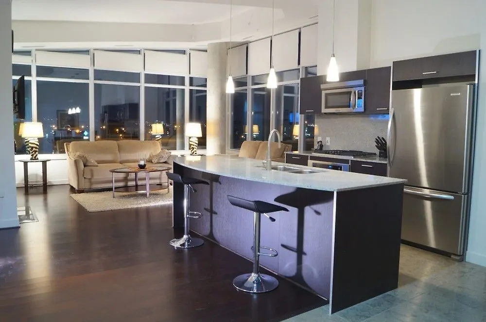**** Hotel Princeton Executive Suites - Century Park Edmonton Canada